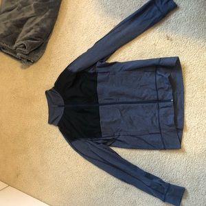 Men’s medium Lululemon zip up jacket worn once